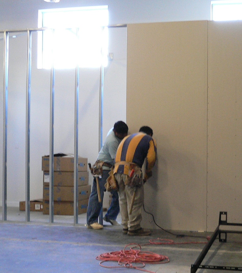 Drywall ceiling taping and finishing